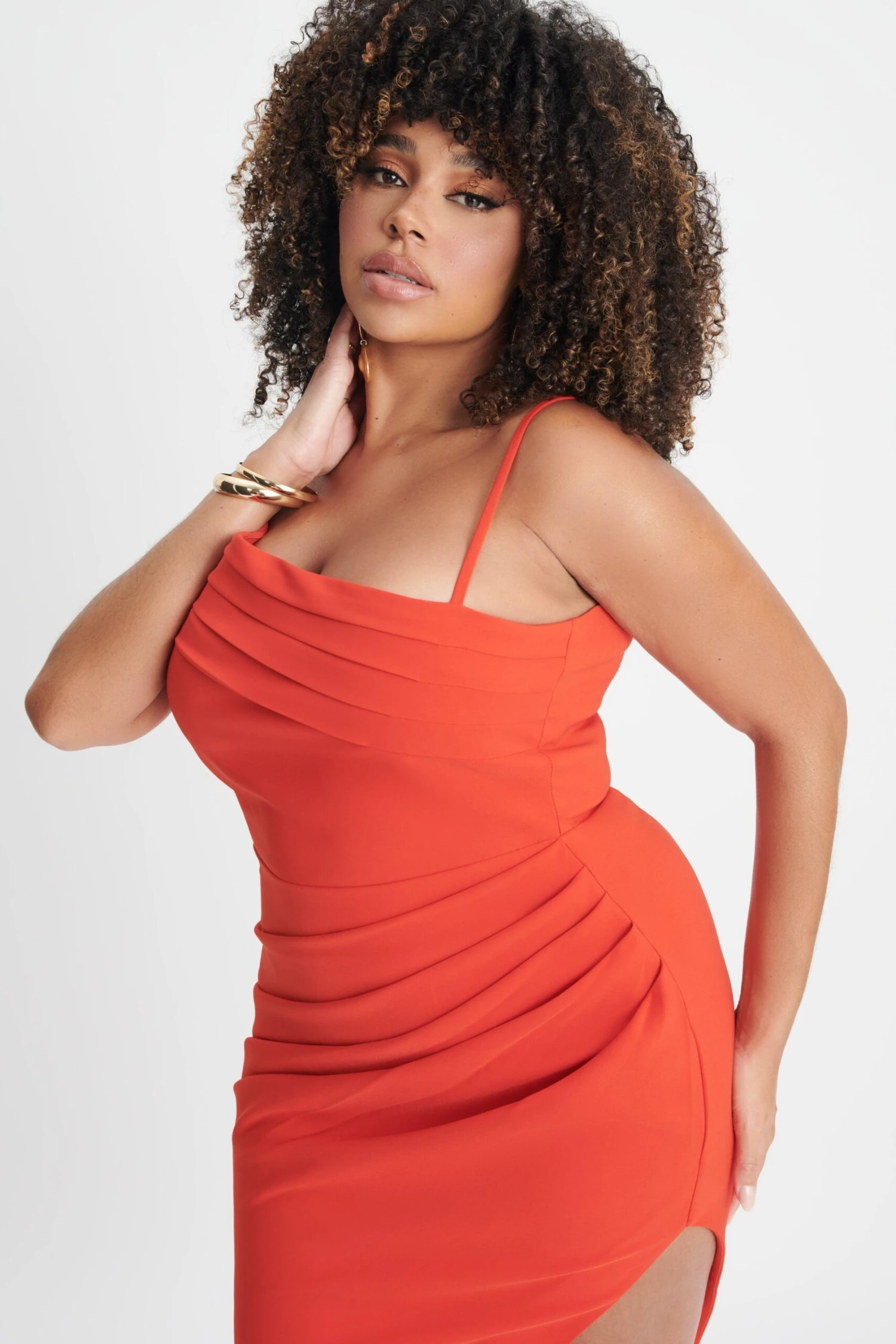 CHANTELLE Curve Asymmetric Pleat Midi Dress In Coral Red 5 CHANTELLE Curve Asymmetric Pleat Midi Dress In Coral Red - Image 4